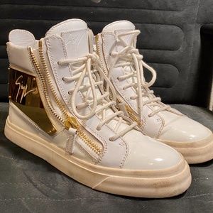 Giuseppe Zanotti High Top Gold Metal Logo Plaque